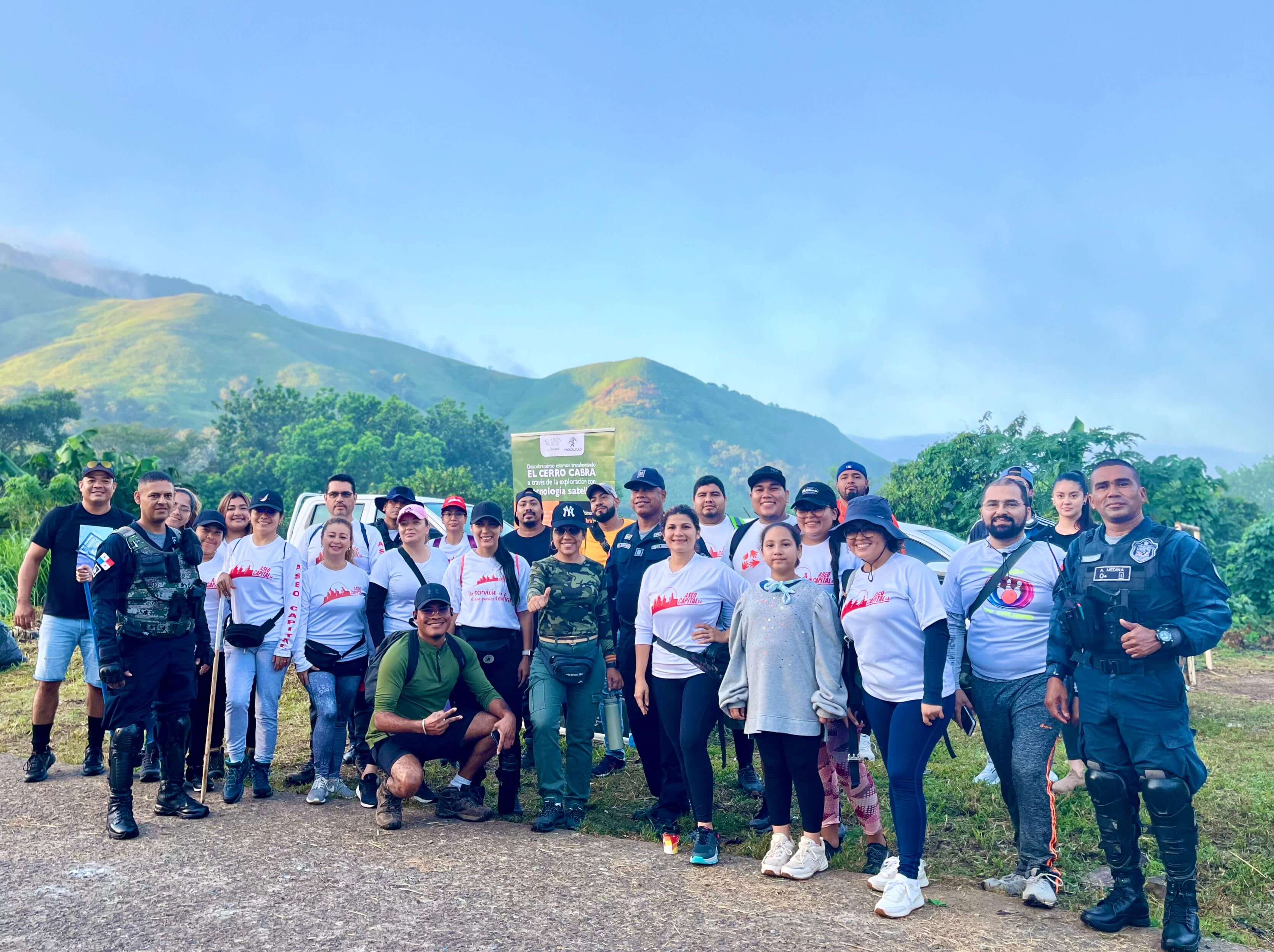 Gira ambiental a Cerro Cabra
